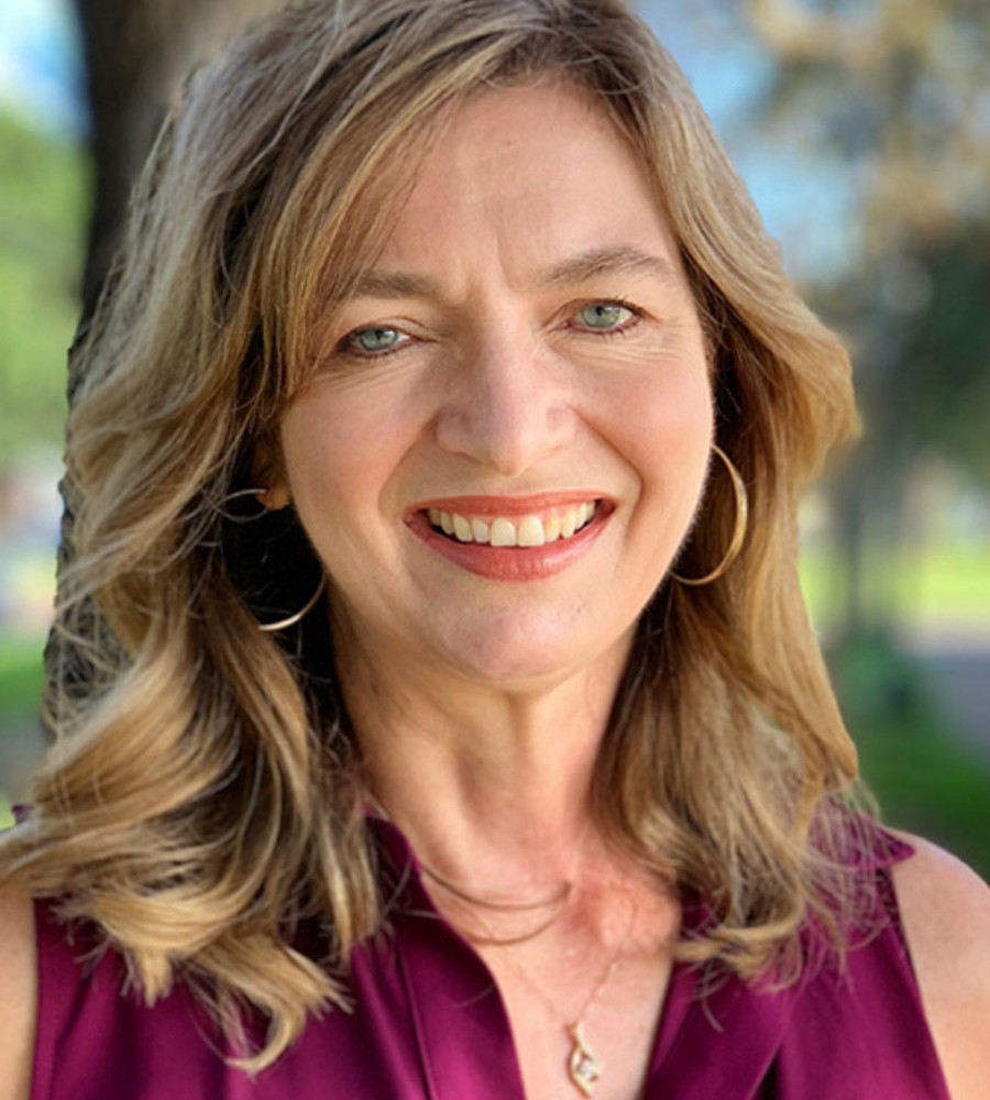 Jane Tragesser, Clinic Director, College of Liberal Arts and Social Sciences