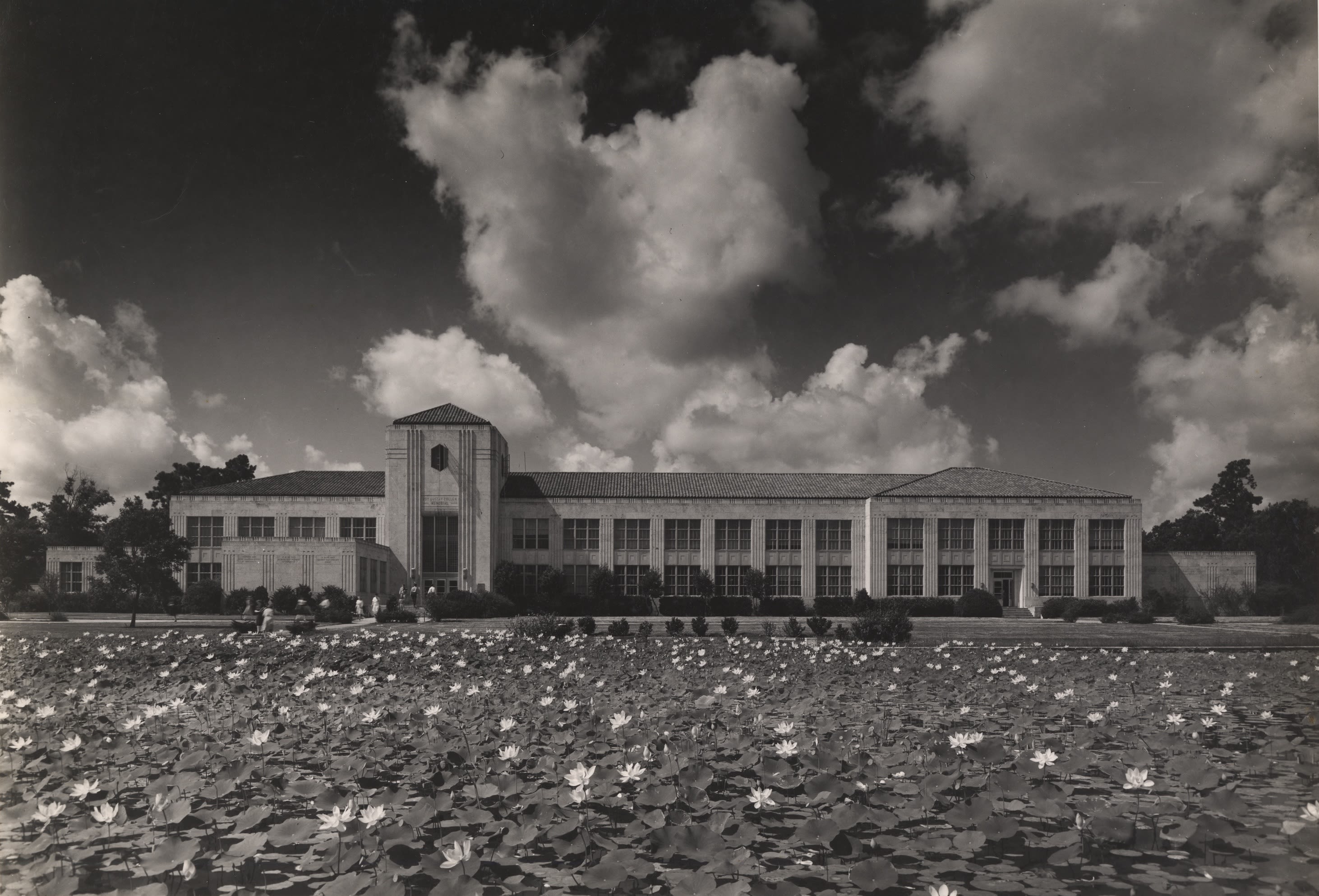 StudentCreated Project Shines Light on UH’s Rich History Over 100 Years