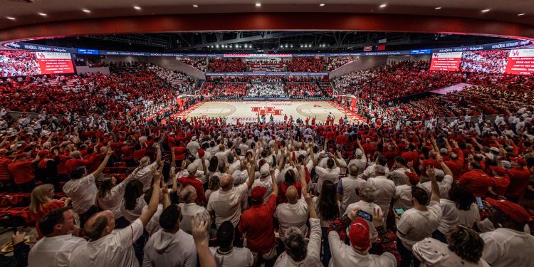 2022-23 Houston Cougars Season Tickets Available Now - University