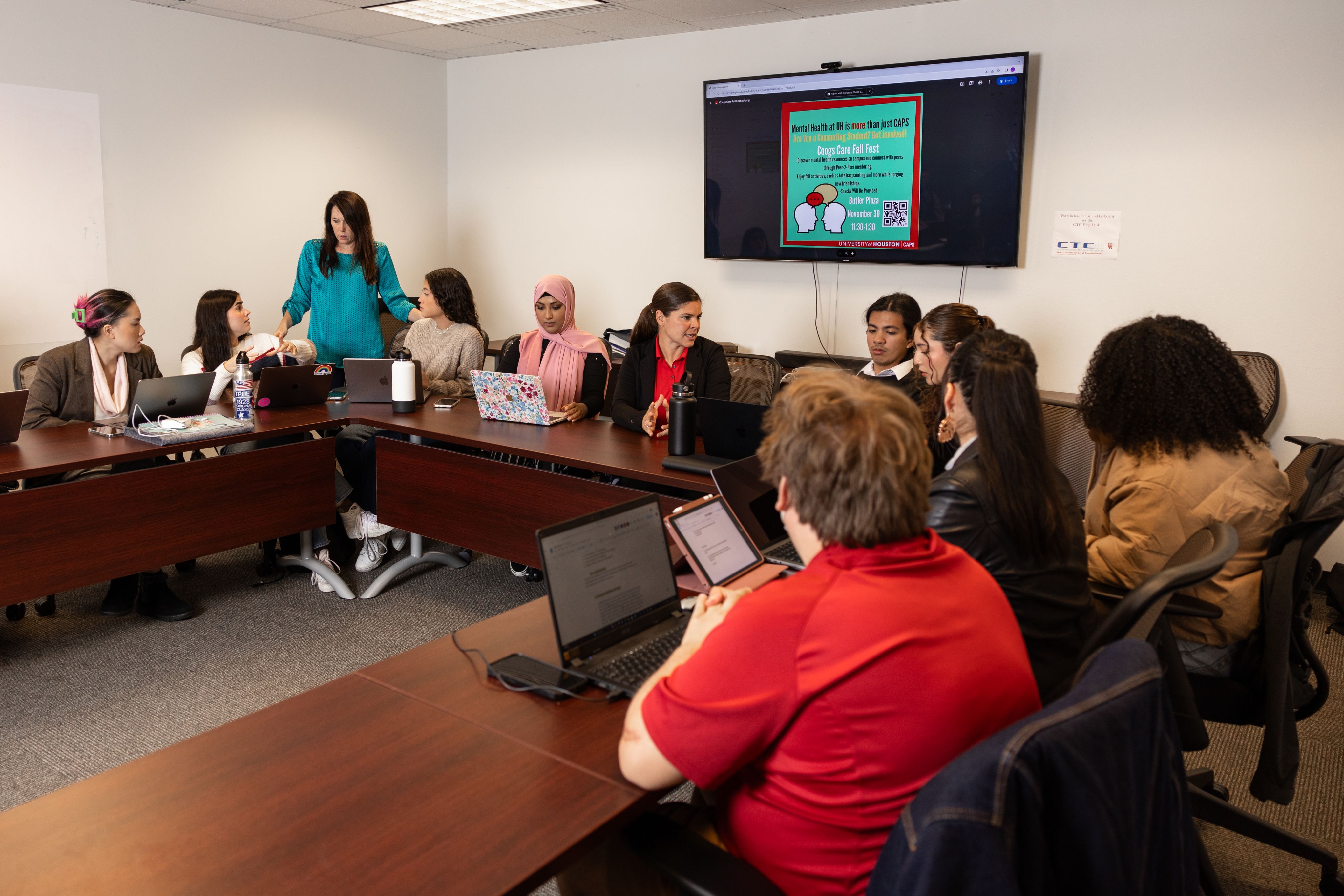 Jennifer Vardeman, director and associate professor at the Jack J. Valenti School of Communication, providing feedback on her students ideas.